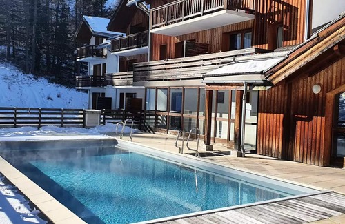 Les Orres Ski Chalet | Chalet La Combe D Or - Private chalet in luxury residence