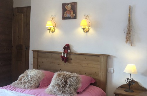 Champagny-en-Vanoise Ski Chalet | Chalet Le Gaulois 15 persons With sauna