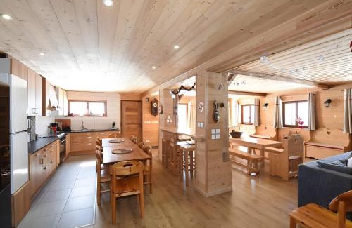 Mieussy Ski Chalet | Chalet le Maclavierre