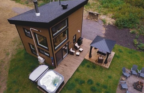 Mauricie Ski Chalet | Chalet Le Panorama - Waterfront!