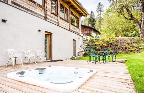 Les Houches Ski Chalet | Chalet Leandre: This chalet is simply stunning, a 2 year labour of love to convert this old farmhous