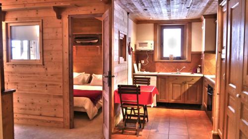 Val-d'Isere Apartment | Chalet Les Alpes