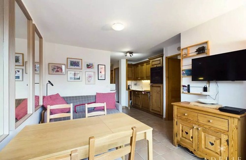 Les Eucherts Apartment | Chalet Les Eucherts - Tastefully decorated apartment with free WiFi