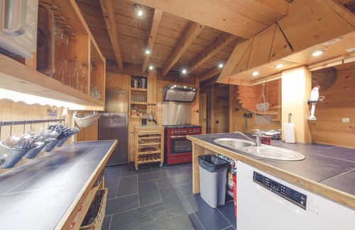 Chatel Ski Chalet | Chalet les Loups 25 Pers
