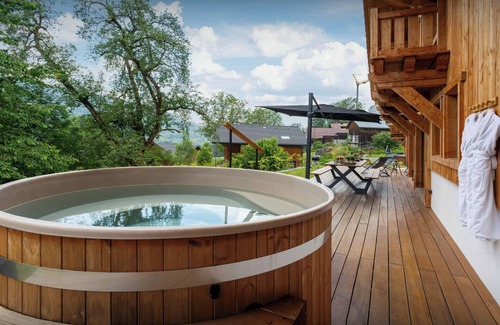 Samoens Ski Chalet | Chalet Lezopau - mountain break with spa and petanque - OVO Network