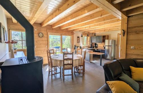 Cornimont House | Chalet Lumineux avec Sauna, Terrasses et Accessibilité PMR à Proximité des Pistes et Randonnées - FR-1-589-640