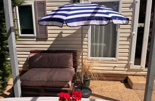 La Londe-les-Maures Ski Chalet | Chalet Melrose - Camping Parc Valrose