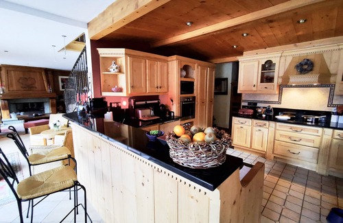 Les Tines Ski Chalet | CHALET MIKENO Mont Blanc view