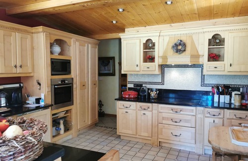 Les Tines Ski Chalet | CHALET MIKENO Mont Blanc view
