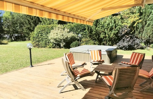 Les Tines Ski Chalet | CHALET MIKENO Mont Blanc view