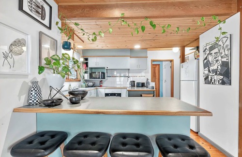Port Elliot Ski Chalet | CHALET MOMA.Port Elliot .for lovers of different