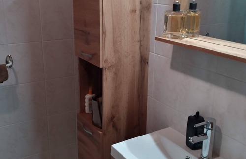 Mauroux Ski Chalet | Chalet Mon Désir ( Region Midi Pyrenees / Occitania / Lot / Cahors)