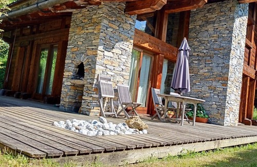Chamonix-Mont-Blanc Ski Chalet | Chalet Mont-Blanc View, Jacuzzi, Garden & Parking