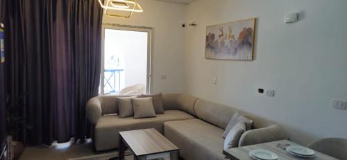 Qasr an-Nil Ski Chalet | Chalet mountain view