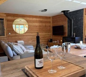 La Salle-les-Alpes Ski Chalet | Chalet Nanouk