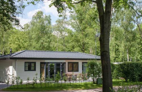 De Bult House | Chalet Near Campground