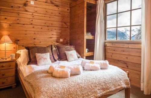 La Perriere Ski Chalet | Chalet Noëlla - Chalet traditionnel en bois à 250m des pistes, centre et animations, 14 pers - FR-1-513-60