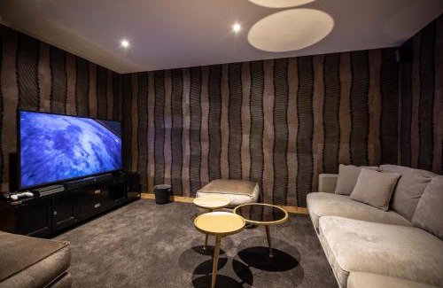 Val-Thorens Ski Chalet | Chalet Orlov by Les Etincelles
