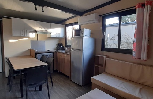 Saint-Georges-d'Oleron Ski Chalet | CHALET PRESTIGE 4/6 PERS LARGE COMFORT CLIM LAVA VAISELLE