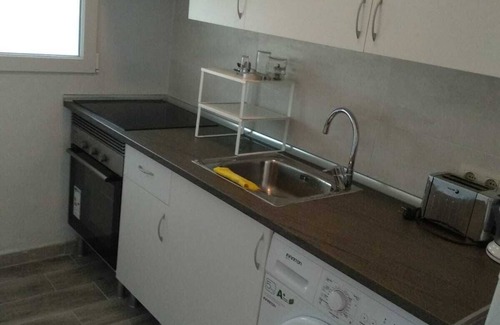 Vinaros Ski Chalet | Chalet Para 8-10 Personas, Jardín, Parking, Junto a la Playa, Aire Acondicionado