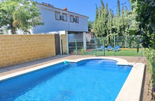 Conil de la Frontera Ski Chalet | Chalet Pradillo