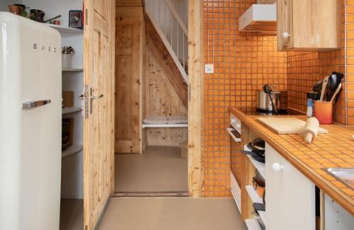 Ovronnaz Ski Chalet | Chalet Quinette by Interhome