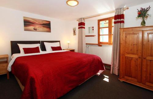 Les Deux Alpes Ski Chalet | Chalet Ruby