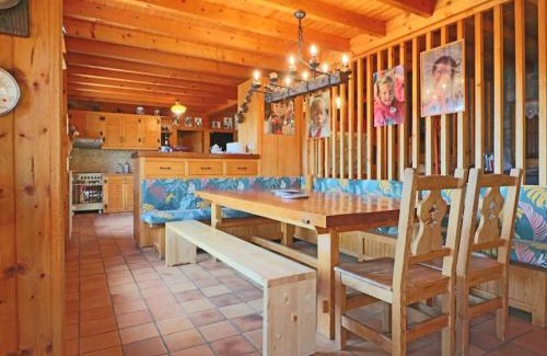 La Rosiere Ski Chalet | Chalet Savoyard pour 18 pers, proche pistes et commerces, cheminée, balcon, navette gratuite - FR-1-398-582