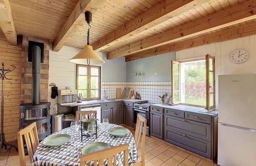 Seytroux Ski Chalet | Chalet SEYTROUX - 6 beds - GARDEN with MOUNTAIN VIEWS