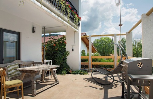 Grattersdorf House | Chalet 'Sonnenwald' with Mountain View, Balcony and Wi-Fi