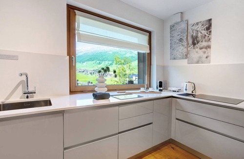 Livigno Ski Chalet | Chalet 'Spark Chalet e Spa Livigno' with Mountain View and Private Spa