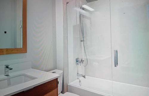 Sun Peaks Apartment | Chalet Sun Peaks 4 rooms by Ozzio Rental