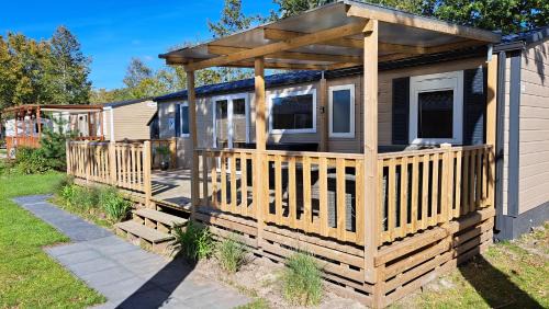 Lauwersoog Other | Chalet Trigano 1-6 pers- 3 slaapk- 2 badk- Berging- Inchecken al vanaf 13 uur