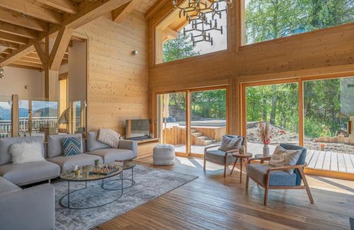 Les Gets Ski Chalet | Chalet Valerie