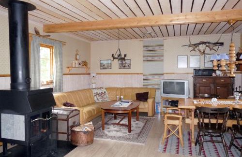 Vemhan Ski Chalet | Chalet Vemhån Östholmen by Interhome