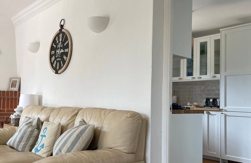 Cala en Porter Ski Chalet | Chalet 'Villa Jones' with Private Pool, Shared Terrace and Wi-Fi