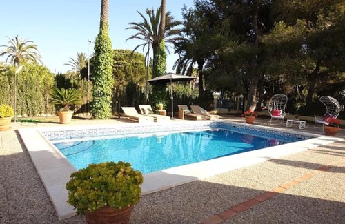 Orihuela Costa Villa | Chalet Villa Mediterránea a 75 metros de la playa.