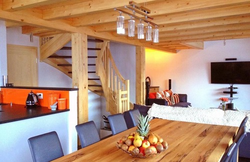 Heremence Villa | Chalet, wifi, balcony, fireplace or stove, parking, tv, ski locker, 150m², Thyon