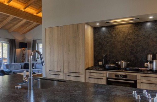 Furth House | CHALET with COSINESS | SAUNA | WIFI | WATERFALL SHOWERS