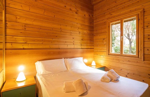 Lido Adriano House | Chalet with pool and air conditioning
