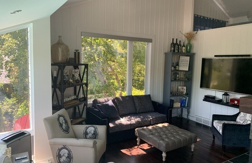 Piedmont Villa | Chalet with Private Pool in the Summer, View of Avila Slopes, 5 mins to St Sauveur