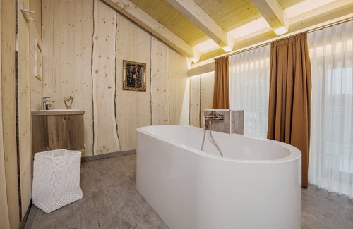 Ainring Ski Chalet | Chalet with private sauna and whirlpool, fenced garden