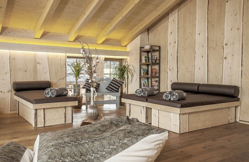 Ainring Ski Chalet | Chalet with private sauna and whirlpool, fenced garden