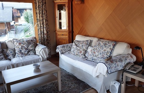 Graechen Ski Chalet | Chalet with view on the Weisshorn from terrace/bedroom/livingroom