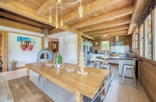 Saint-Jean-de-Sixt Ski Chalet | Chalet Xel-Ha * 180 ° view, Wood stove, Bubble sauna in the garden.