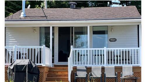 Saint-Jean-de-l'lle-d'Orleans Ski Chalet | Chalets Plage St-Jean 2