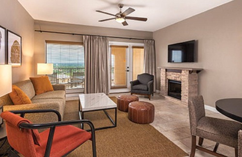 Marble Falls Resort | Challenging golf courses and tasteful wineries!