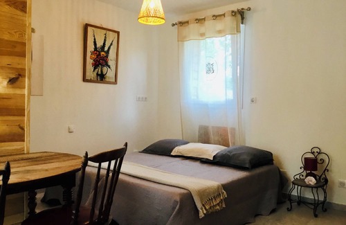 Massebœuf Bed & Breakfast | Chambre Avec Salle de Bain Privative et Jardin