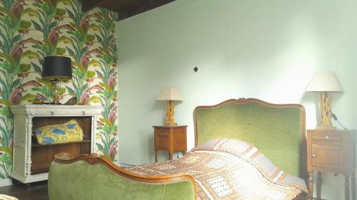 Plufur Apartment | CHAMBRE avec jardin prive ET TOILETTES SECHE