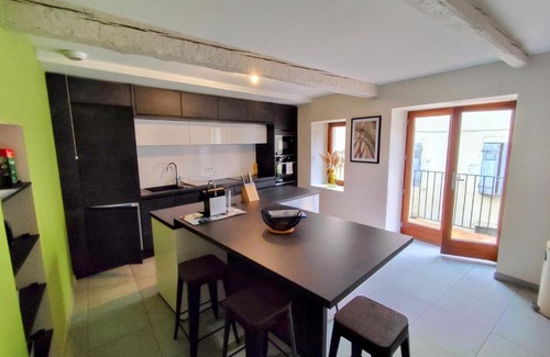 Montelimar House | chambre avec salle de bain privée